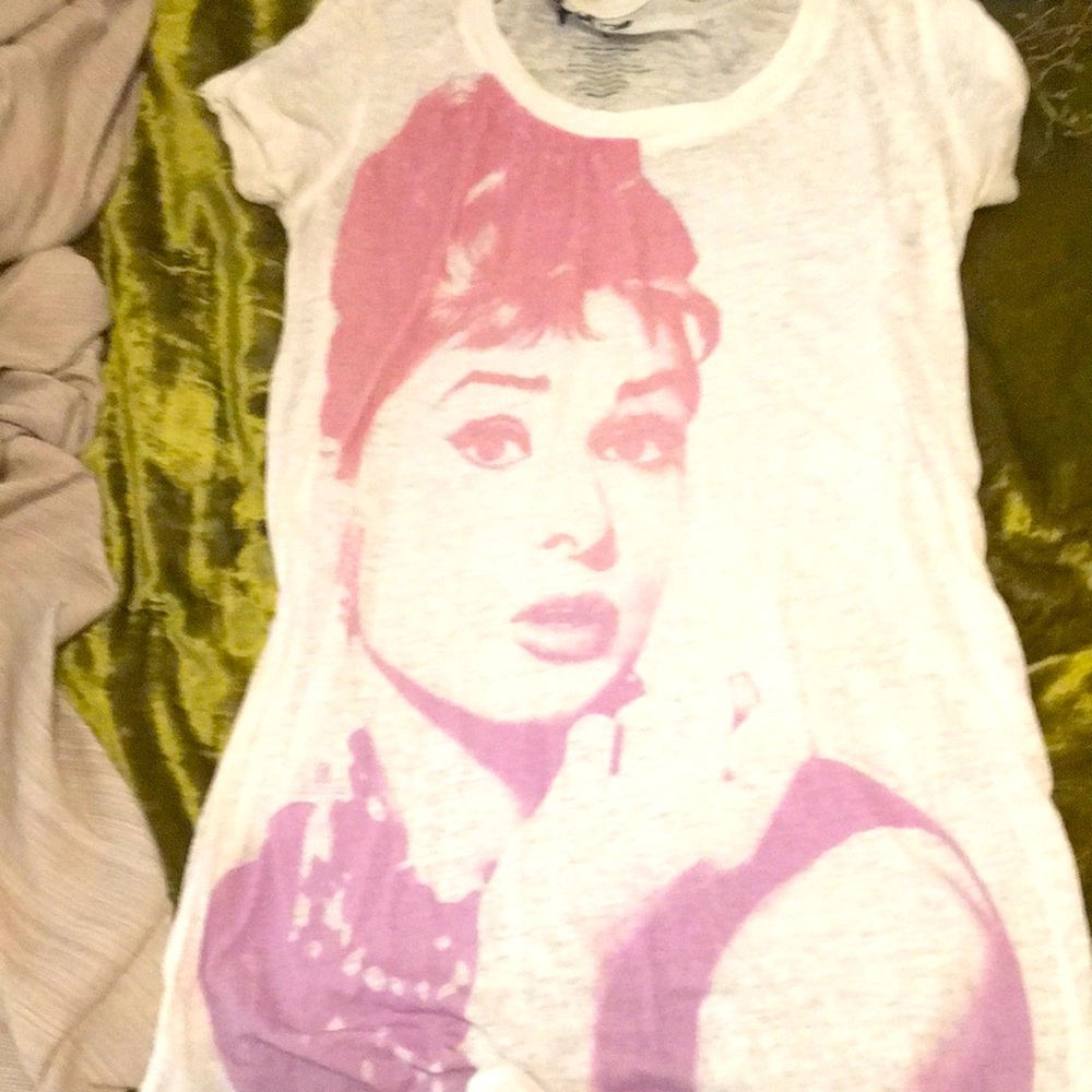 Audrey Hepburn t shirt